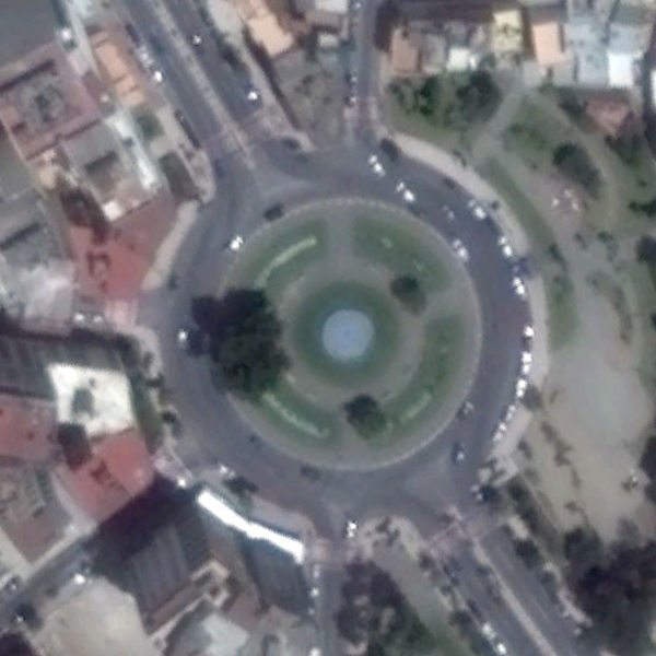 square_139.jpg